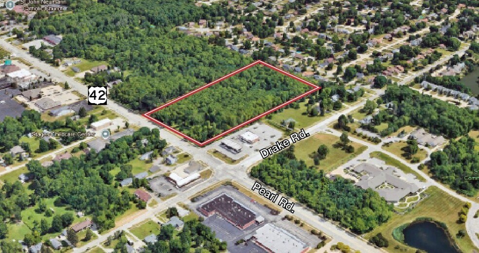 Primary Photo Of 17370 Pearl Rd, Strongsville Land For Sale