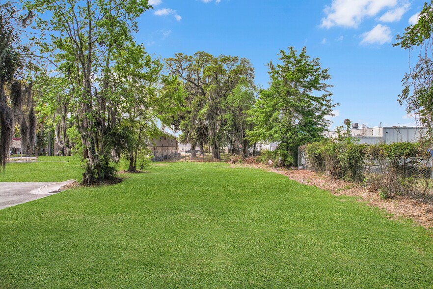 More Photos Of 301 Rowland Rd, Savannah Land For Sale