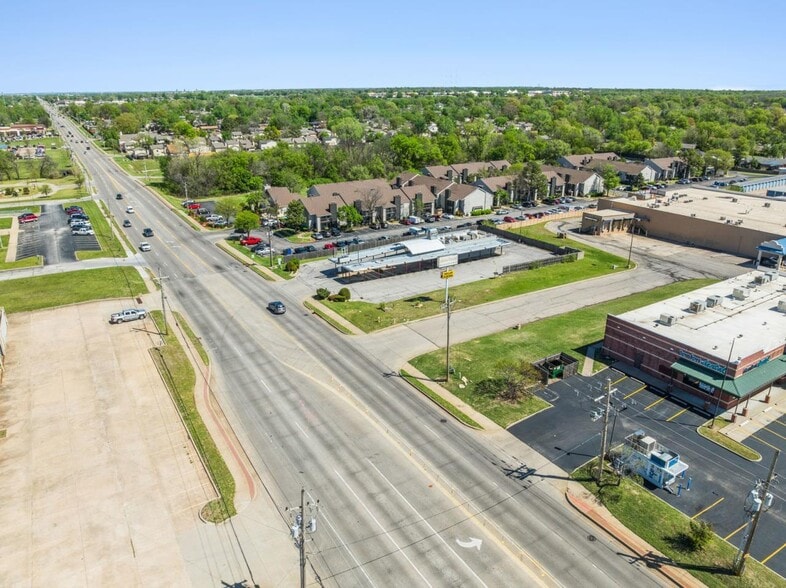 More Photos Of 3017 S 129th Ave, Tulsa Fast Food For Sale