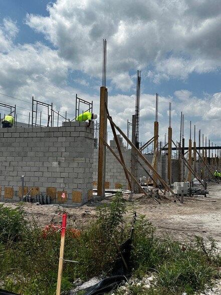 More Photos Of 15811 Guild ct, Jupiter Warehouse For Sale