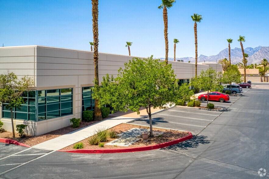 More Photos Of 7660 W Cheyenne Ave, Las Vegas Unknown For Lease