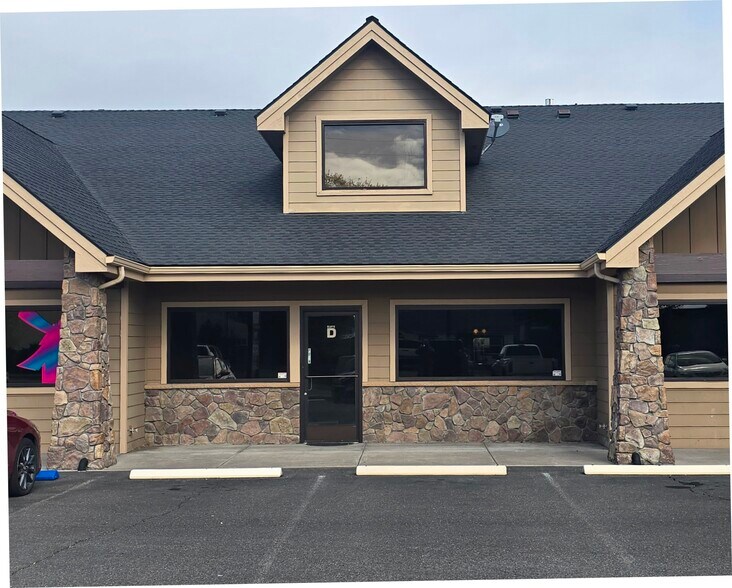 More Photos Of 2815 Laverne Ave, Klamath Falls Flex For Sale