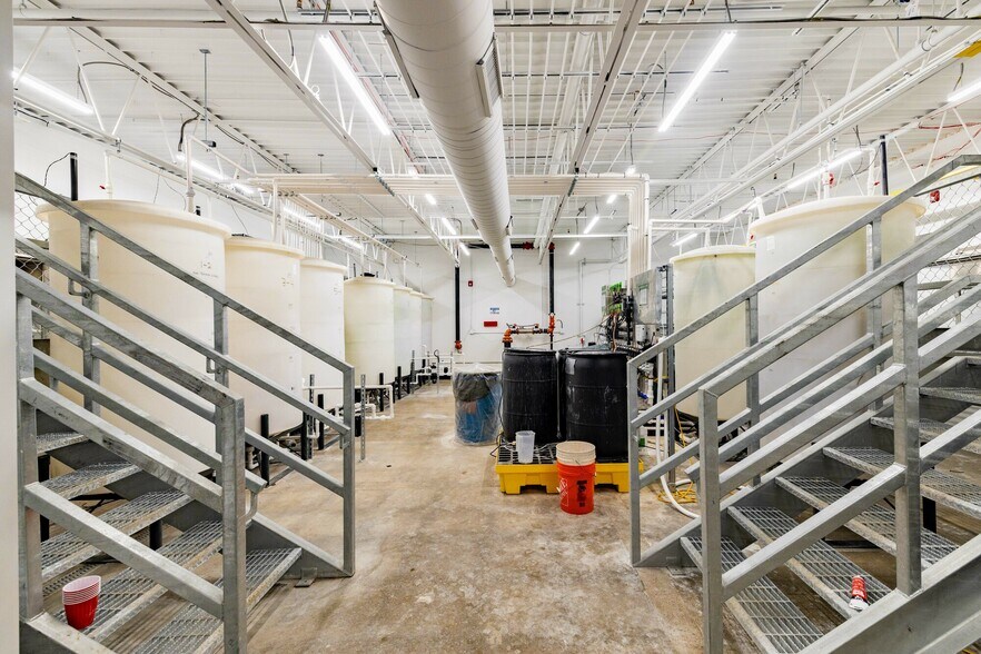 More Photos Of 4505 Oakman Blvd, Detroit Industrial For Sale