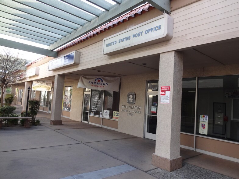 More Photos Of 1995-2095 E Florida Ave, Hemet Storefront For Sale