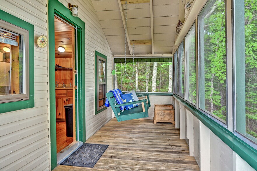 More Photos Of 15 Lower Wilson Pond Rd, Greenville Specialty For Sale