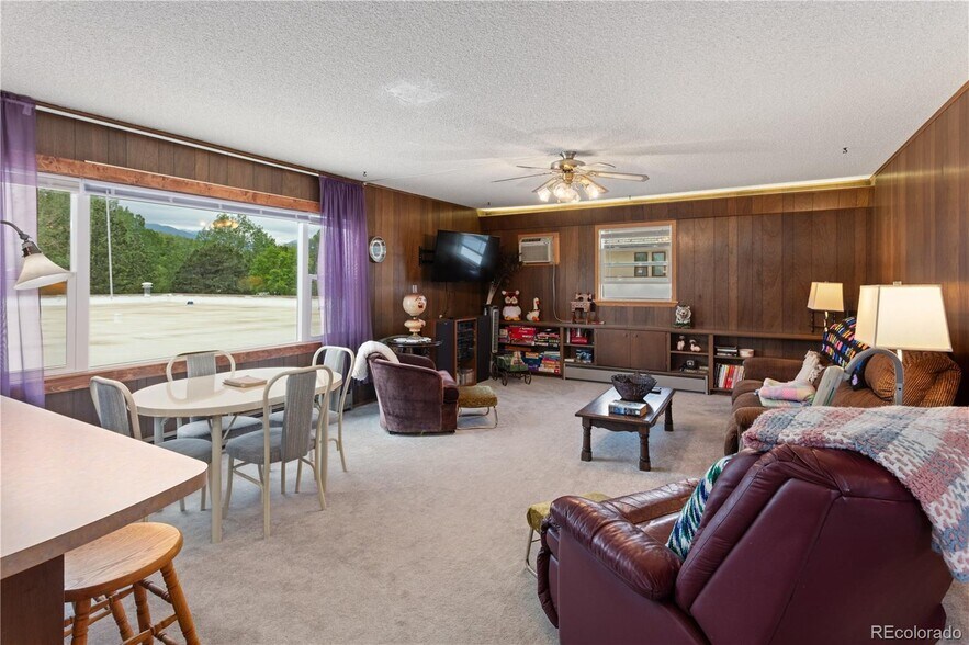 More Photos Of 202 Tabor St, Buena Vista General Retail For Sale