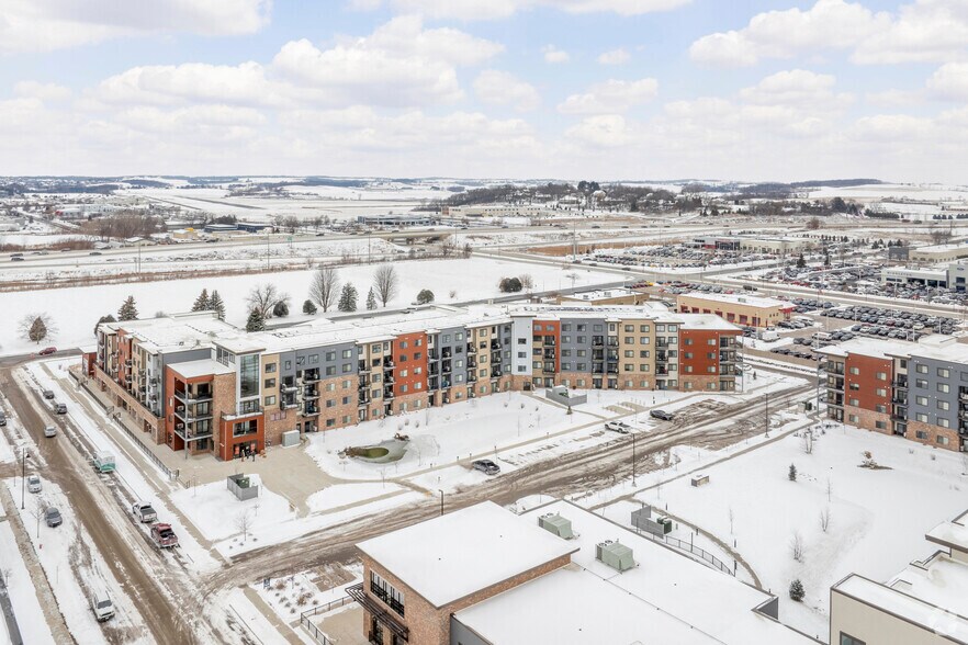 More Photos Of 7628 Lisa Ln, Middleton Apartments For Lease