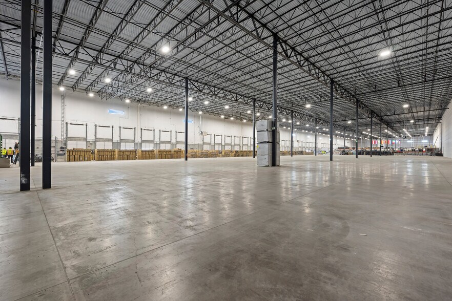 More Photos Of 22600 E I-76 Frontage Rd, Brighton Warehouse For Lease