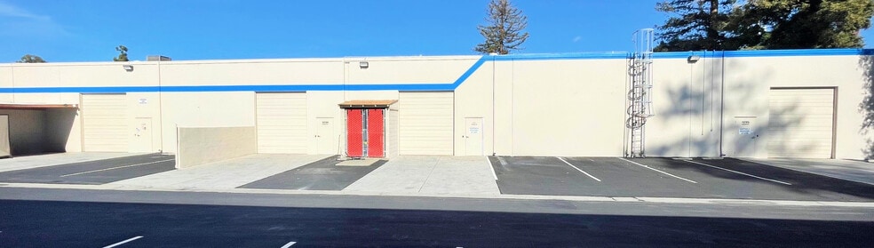 More Photos Of 1289-1295 Forgewood Ave, Sunnyvale Distribution For Lease