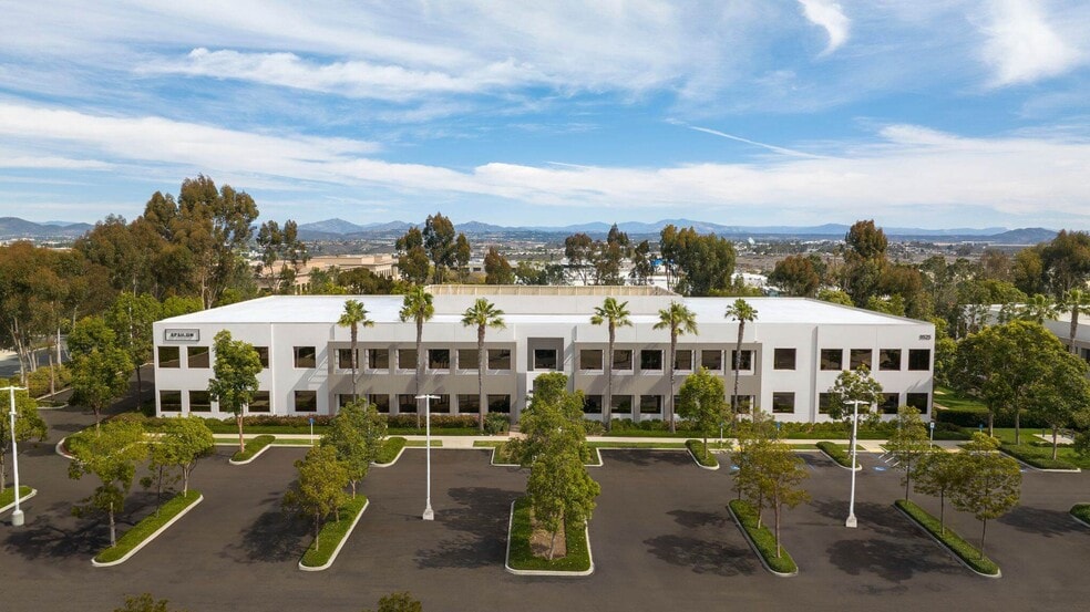 More Photos Of 4790 Eastgate Mall, San Diego Unknown For Lease