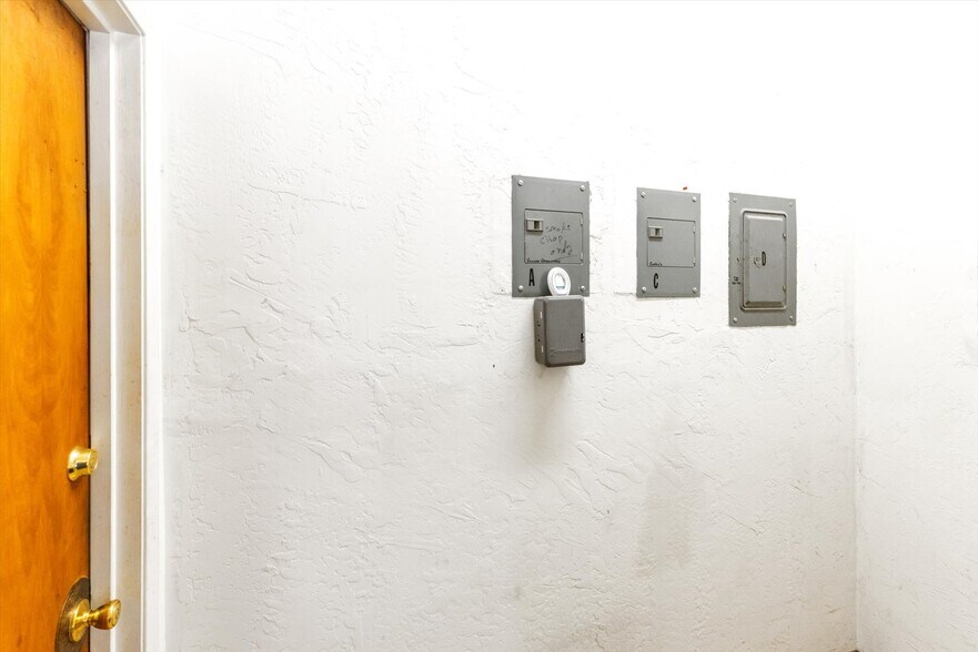 More Photos Of 2380 Main St, Cambria Restaurant For Sale