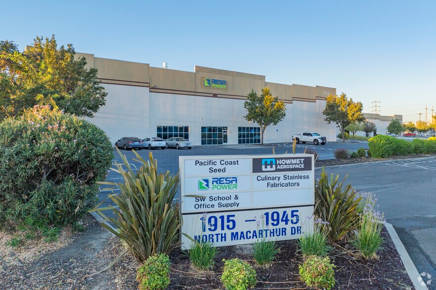 More Photos Of 1915 N MacArthur Dr, Tracy Distribution For Lease