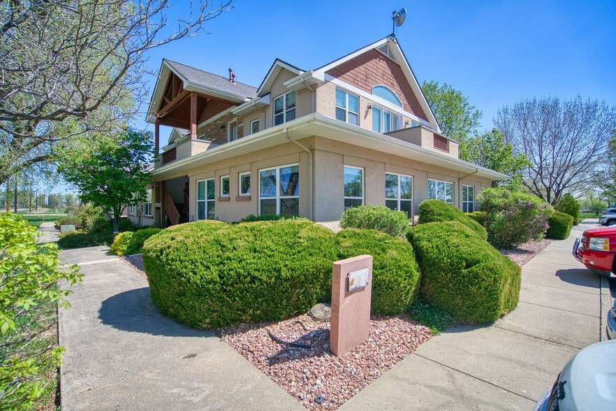 Primary Photo Of 7101 LaVista, Niwot Medical For Sale