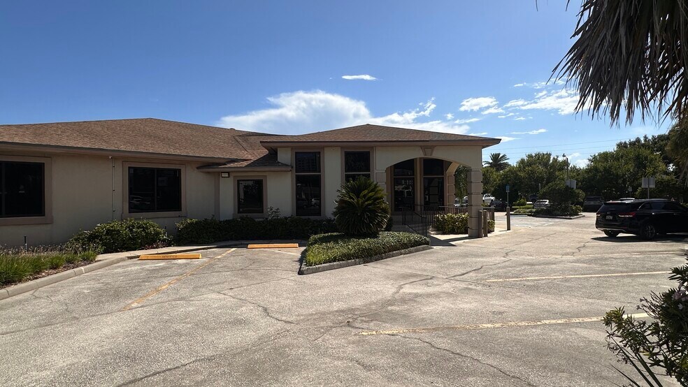 More Photos Of 1326 3rd St S, Jacksonville Beach Medical For Lease