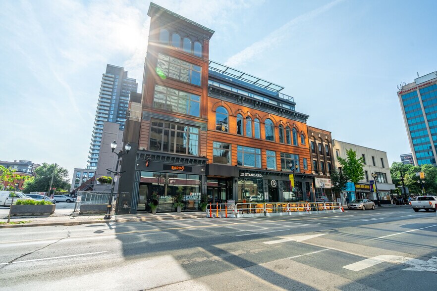 More Photos Of 10-12 James St N, Hamilton Storefront Retail Office For Lease