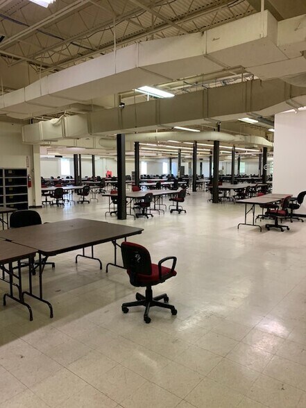 More Photos Of 1 Campus Dr, Pleasantville Light Manufacturing For Sale