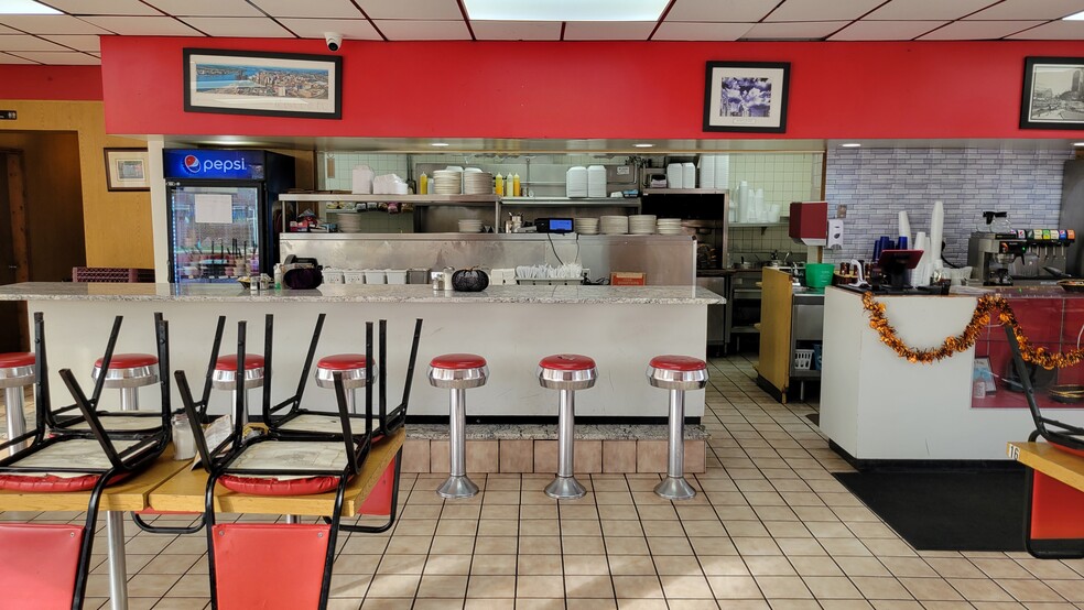 More Photos Of 20804 Plymouth Rd, Detroit Restaurant For Sale