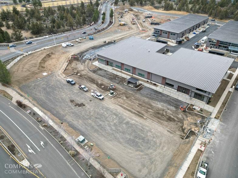 More Photos Of NWC of Cooley Rd. & 18th St., Bend Unknown For Lease