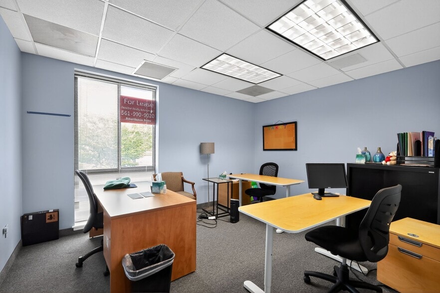 More Photos Of 6183 Executive Blvd, North Bethesda Office For Lease