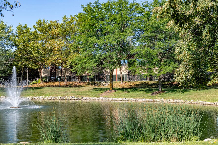 More Photos Of 2000 Hogback Rd, Ann Arbor Coworking Space