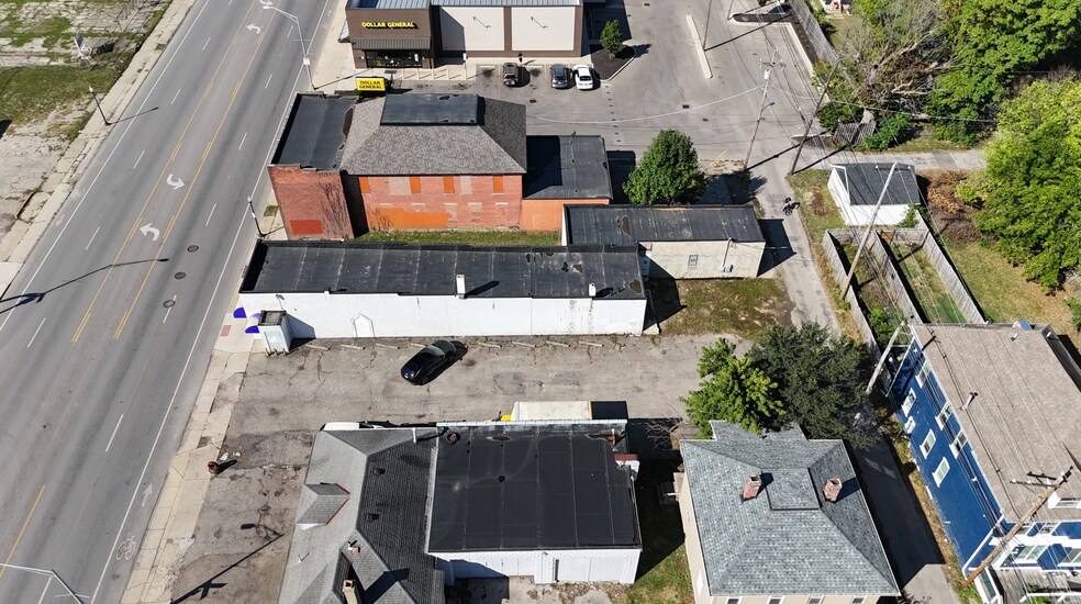 More Photos Of 1328 W Broad St, Columbus Freestanding For Lease