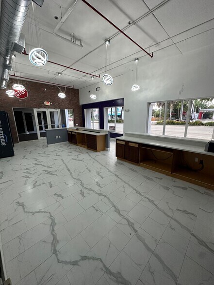 More Photos Of 401 W Atlantic Ave, Delray Beach Storefront Retail Office For Lease