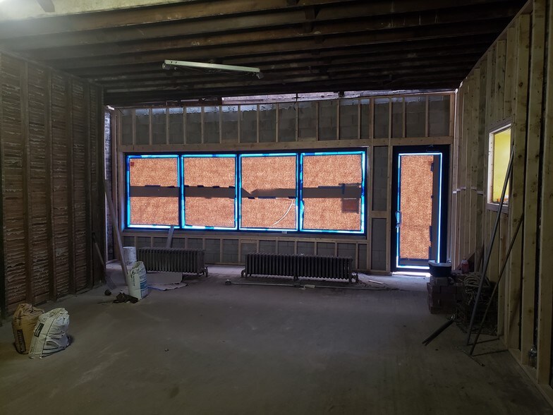 More Photos Of 5427 W 25th St, Cicero Contractor Storage Yard For Lease
