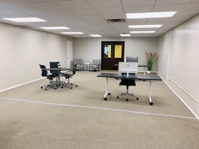 More Photos Of 329 Pine St, Williamsport Office For Sale