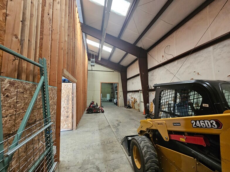 More Photos Of 808 N Ellsworth St, Allentown Warehouse For Sale