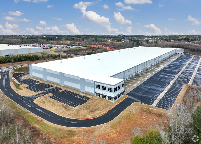 More Photos Of 2475 Hwy 155, Locust Grove Distribution For Lease