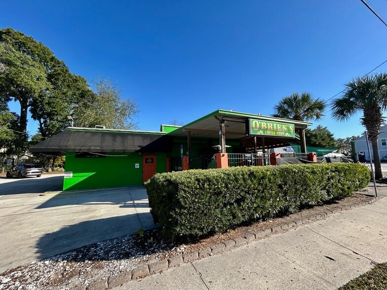 More Photos Of 320 S 8th St, Fernandina Beach Freestanding For Lease