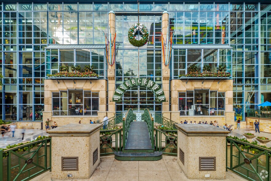 More Photos Of 849 E Commerce St, San Antonio Unknown For Lease