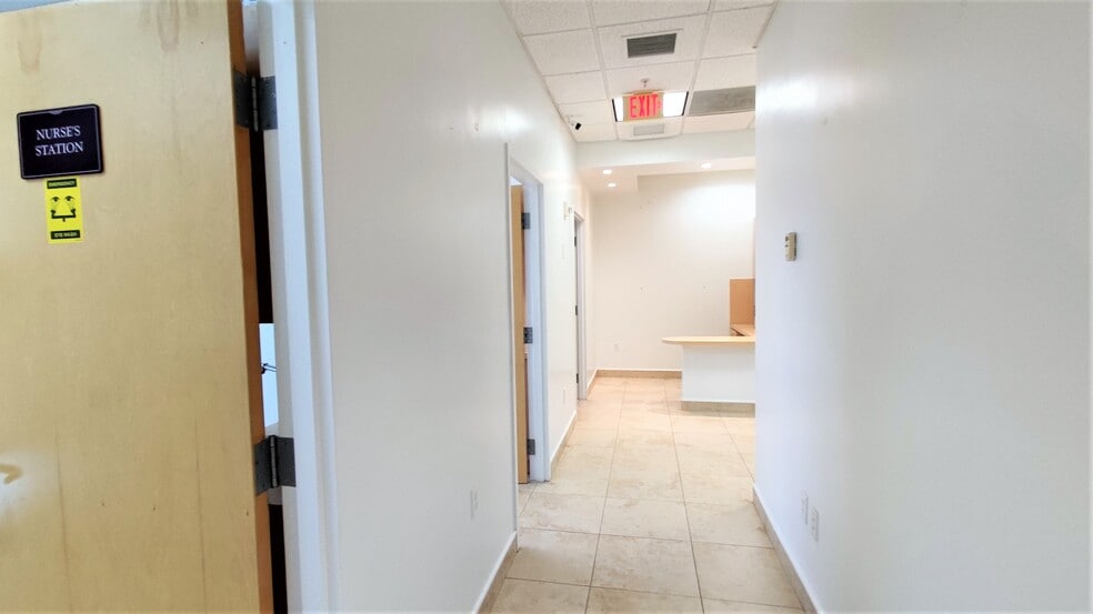 More Photos Of 925 NE 30th Ter, Homestead Medical For Lease