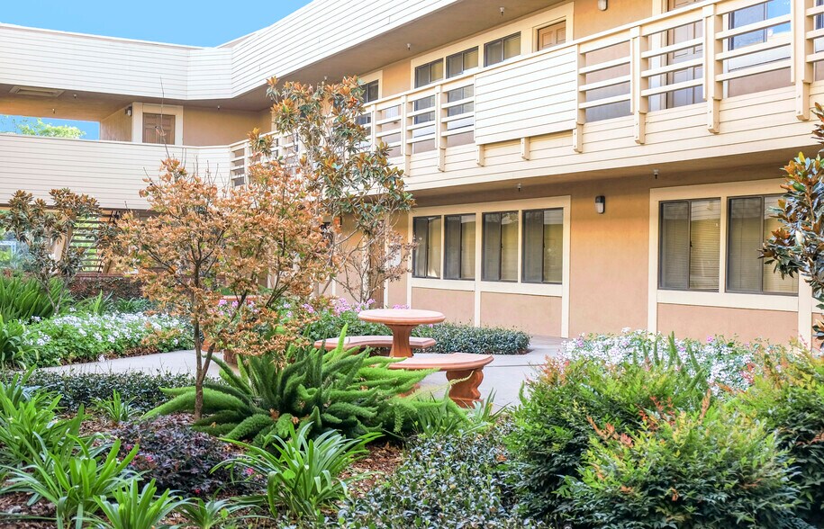 More Photos Of 5951 Encina Rd, Goleta Office For Lease