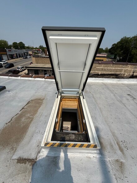 More Photos Of 205 W Galena Blvd, Aurora Storefront Retail Residential For Sale