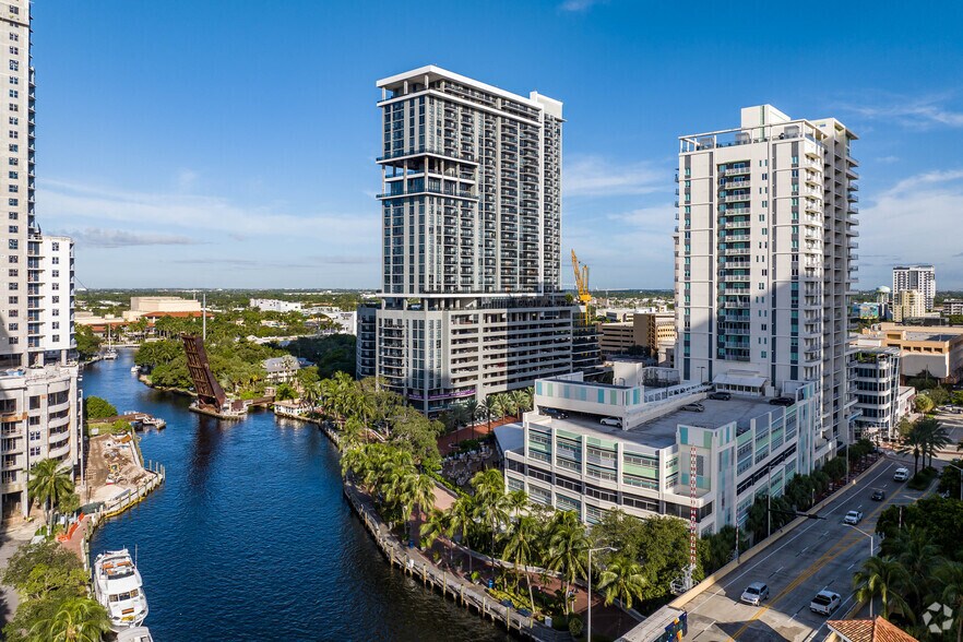 More Photos Of 221 SW 1st Ave, Fort Lauderdale Apartments For Lease