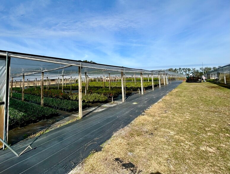 More Photos Of 23010 Wolf Branch rd, Sorrento Winery Vineyard For Sale