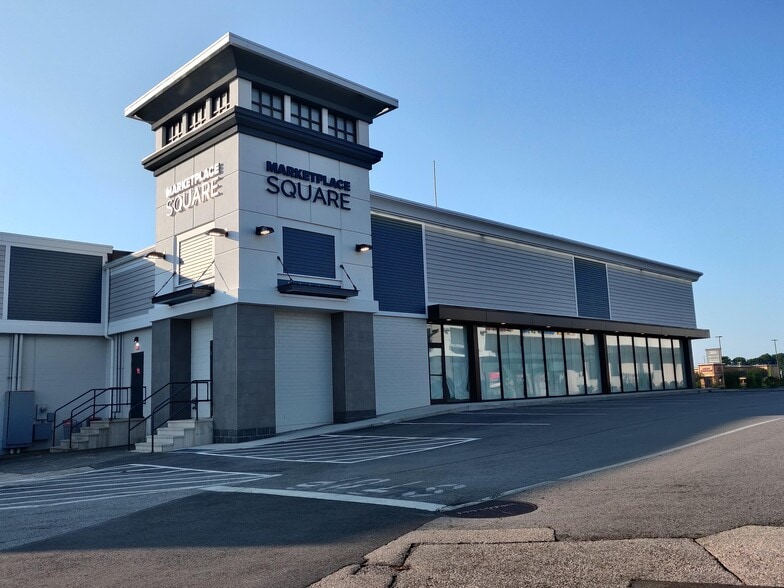 More Photos Of 287 Washington St, Attleboro Unknown For Lease