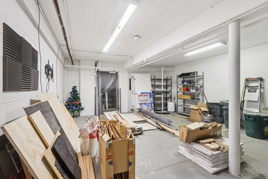 More Photos Of 2595 Yardville Hamilton Square Rd, Hamilton Office For Sale