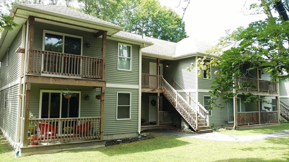 More Photos Of 14 Highland Ave, Pittsfield Apartments For Sale