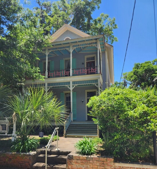Primary Photo Of 1711 Reynolds St, Brunswick Office For Sale