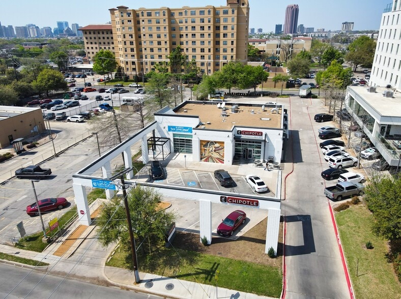 More Photos Of 3921 Gaston Ave, Dallas Bank For Sale