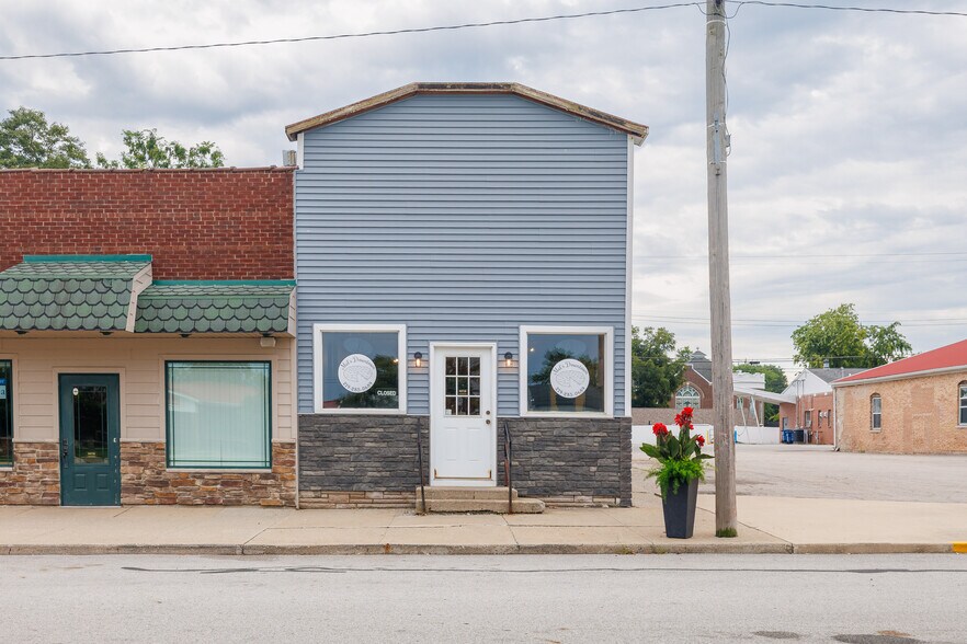 Primary Photo Of 215 E State St, Morocco Restaurant For Sale