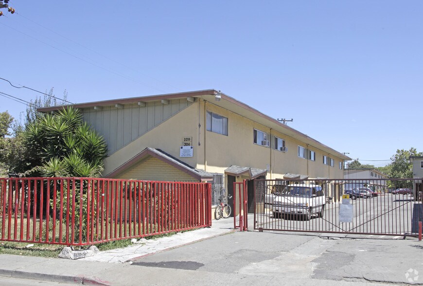 More Photos Of 314-324 105th Ave, Oakland Apartments For Sale