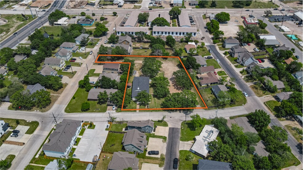 More Photos Of 3205 Lakeview Street, Bryan Religious Facility For Sale
