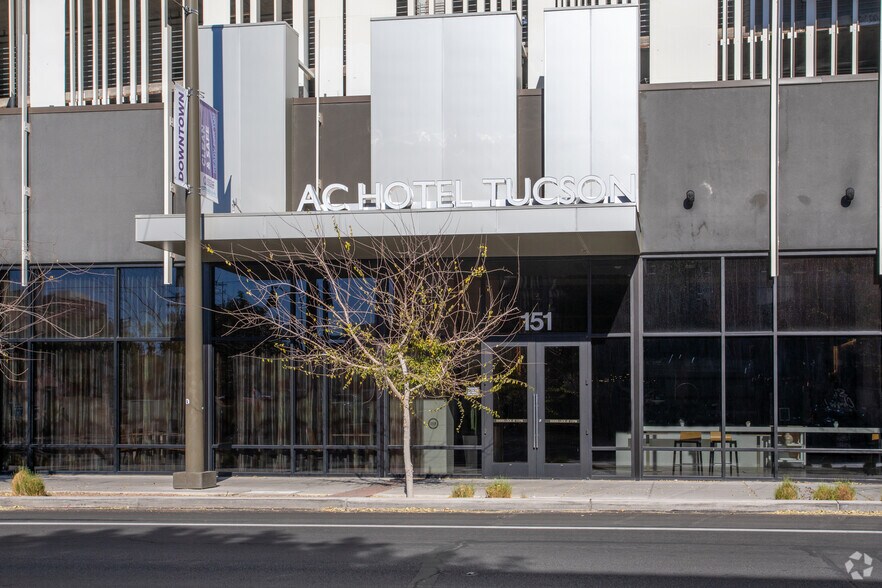 More Photos Of 151 E Broadway Blvd, Tucson Hotel For Lease
