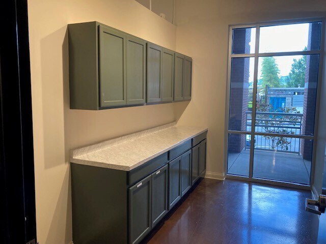 More Photos Of 345 Frazier Ave, Chattanooga Storefront Retail Office For Lease