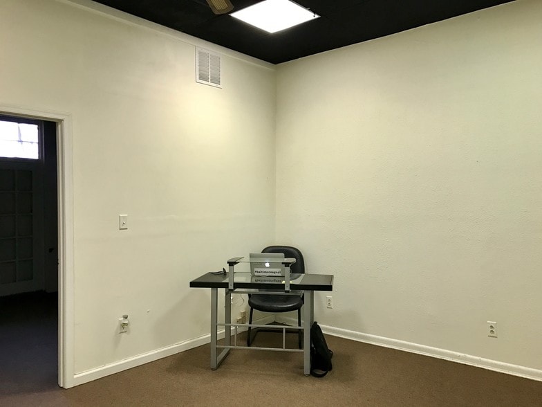 More Photos Of 110 W Mulberry St, Baltimore Office Residential For Lease