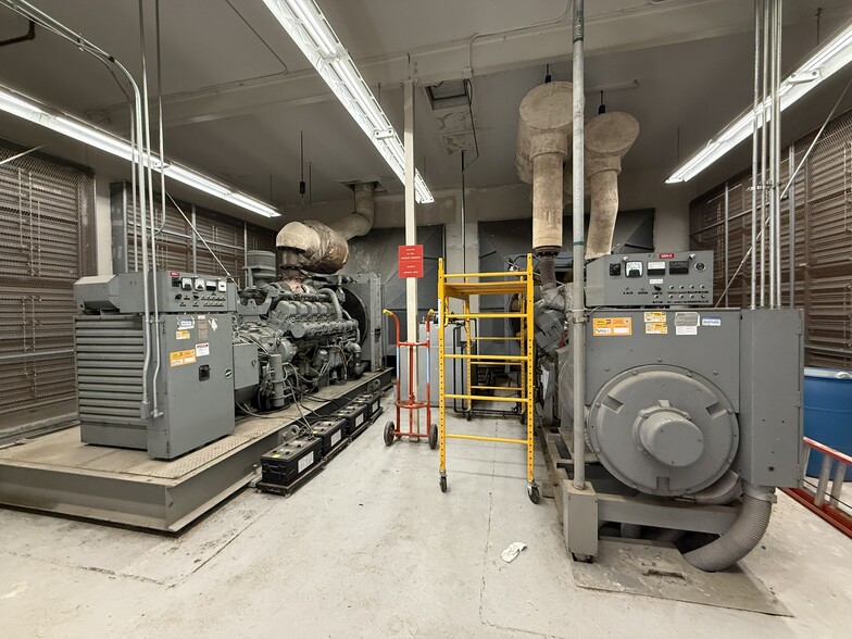 More Photos Of 95 Amaral St, Riverside Office For Sale