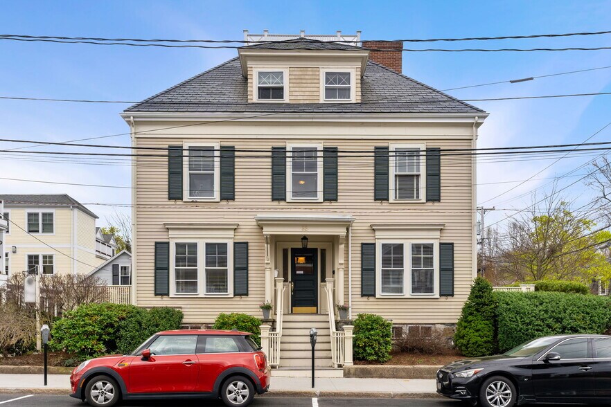 More Photos Of 52A Waltham St, Lexington Office For Lease